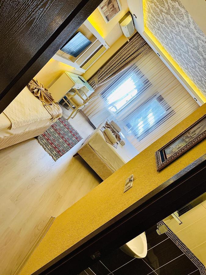 Elisa Hotel Истанбул Екстериор снимка