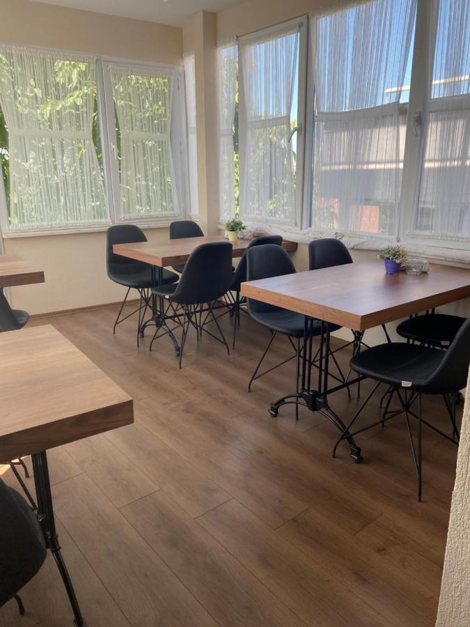 Elisa Hotel Истанбул Екстериор снимка
